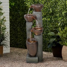 Fontana d'acqua Zen con vasi a